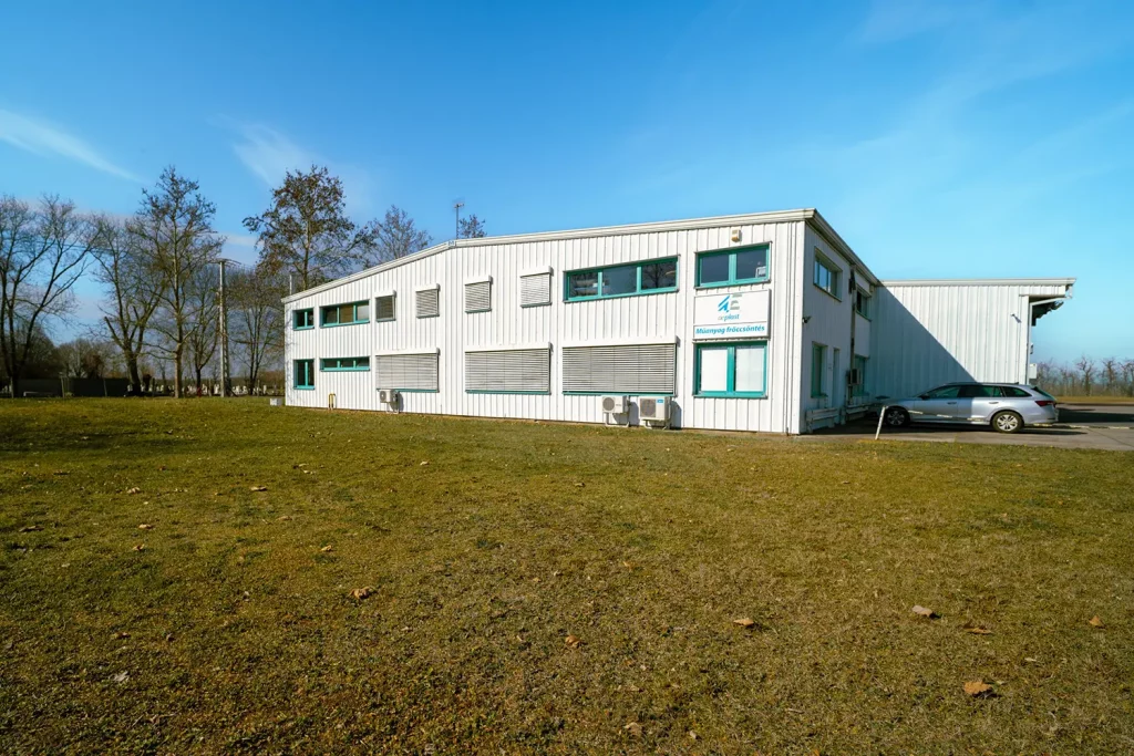 Unternehmensgebaeude AE Plast Kft. Ungarn